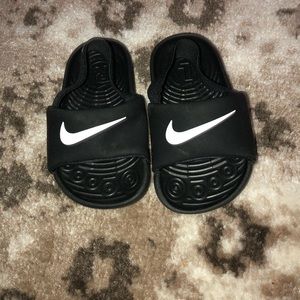 Nike sandals C5